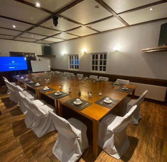 酒店 Hostal Marítima Coronel