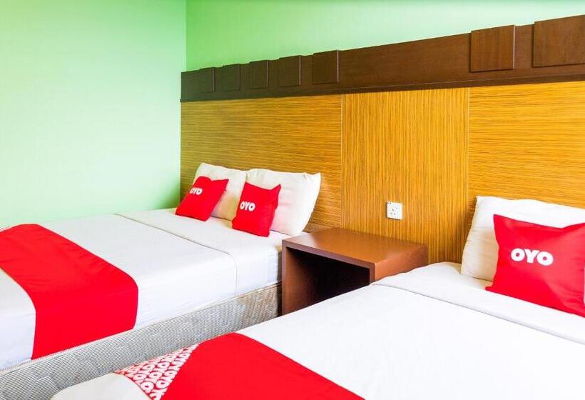 호텔 Oyo 89408 Royal