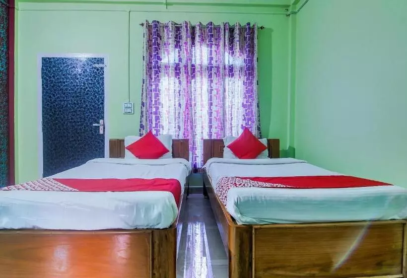 ホテル Oyo Flagship Bonfire Kaziranga Resort