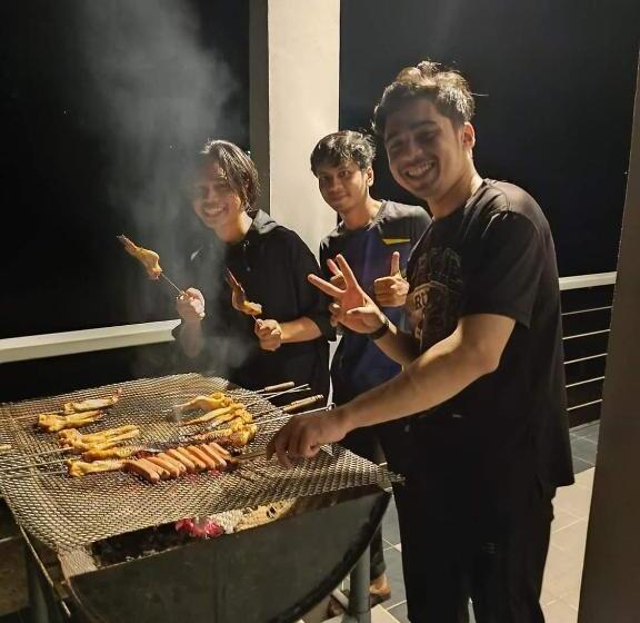 فندق Riverside Palm Inn Sg Lembing