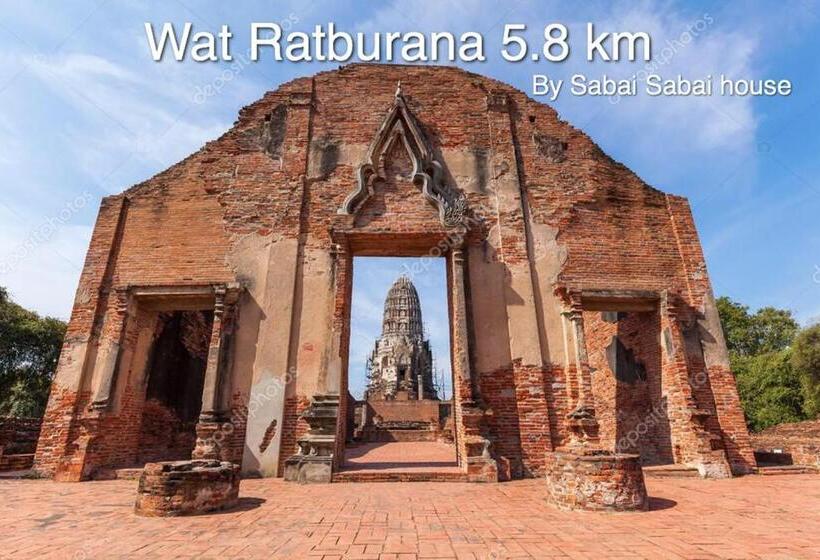 Modern Room At Sabai Sabai Homestay Ayutthaya