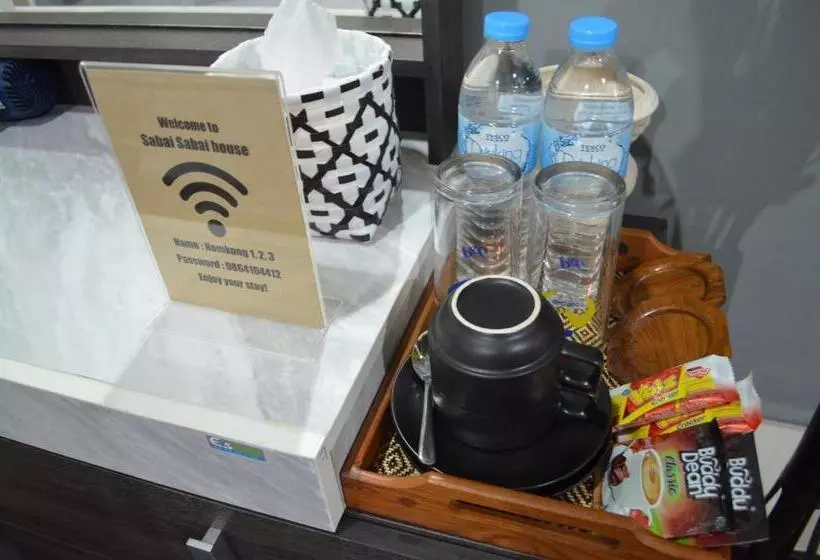 Modern Room At Sabai Sabai Homestay Ayutthaya