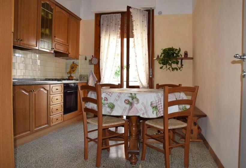 ペンション Camera Trebbio