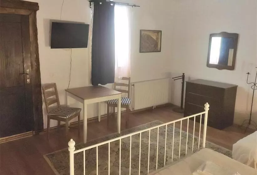 ペンション Casa Marta