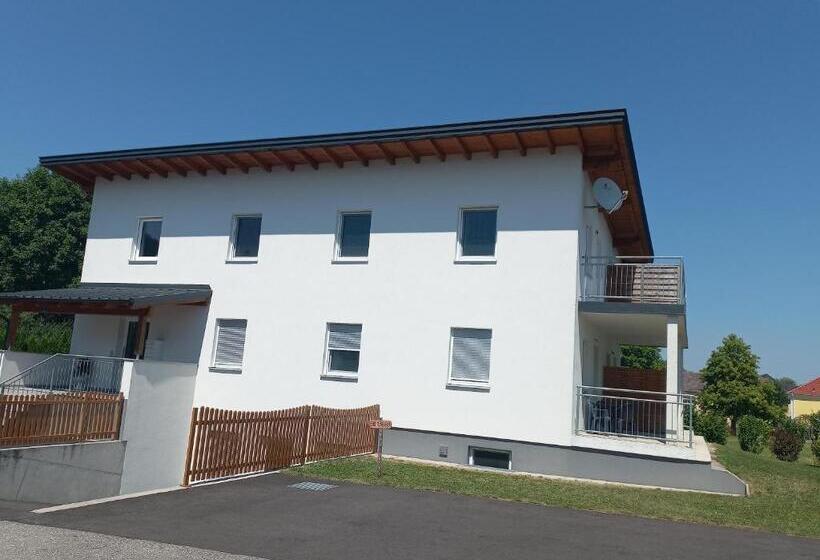 بنسيون Ferienwohnung