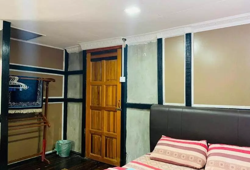 پانسیون Moss Hedera Hide Chalet