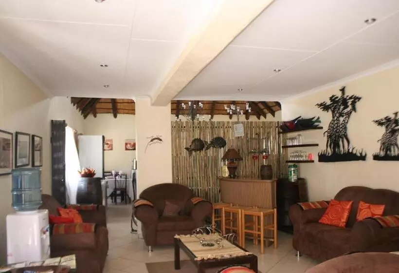 Majatalo Villa Royal Palm