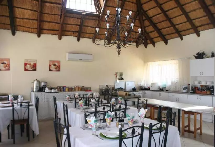 Majatalo Villa Royal Palm