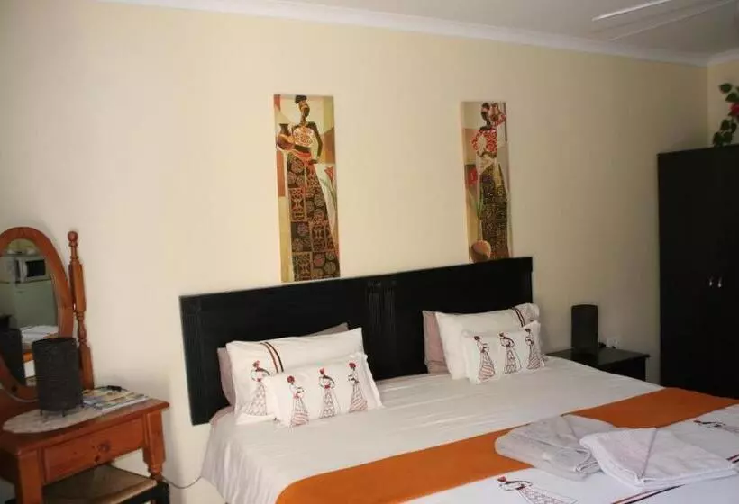 Majatalo Villa Royal Palm