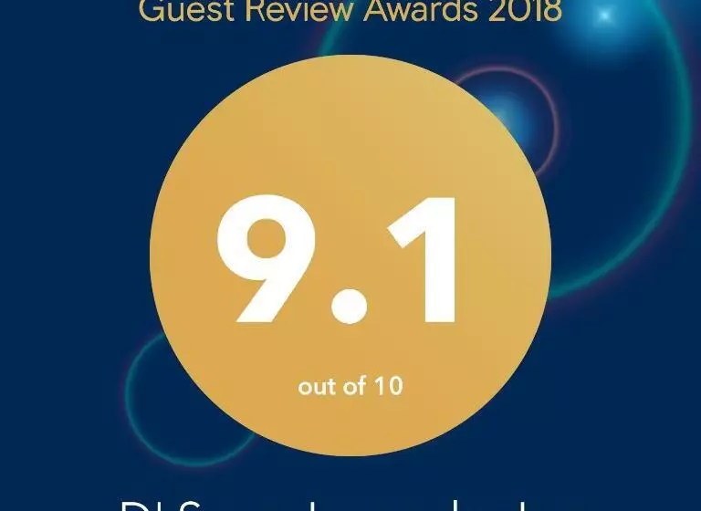 ユースホステル D  Surya Lavender Inn