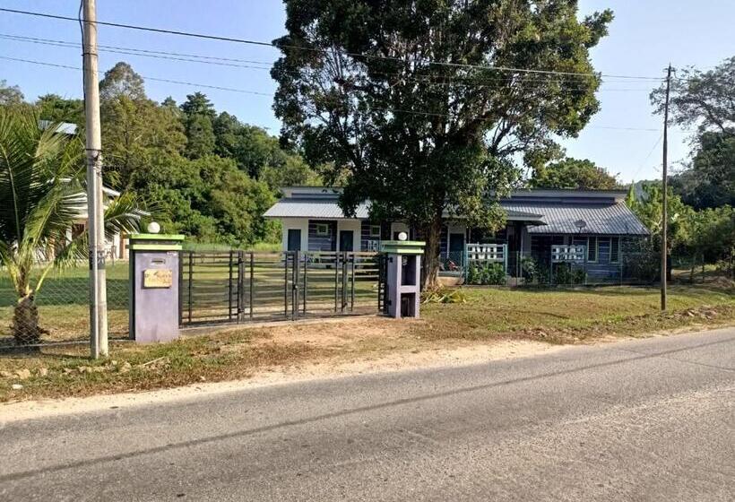 Albergue D  Surya Lavender Inn