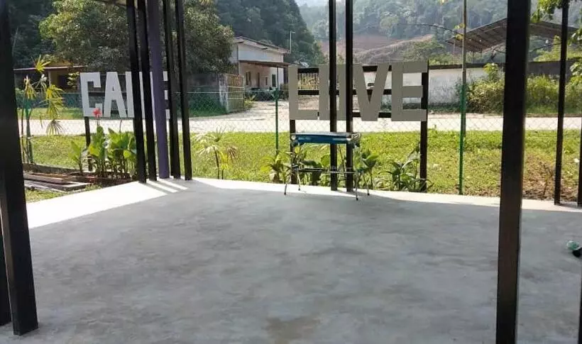 ユースホステル D  Surya Lavender Inn