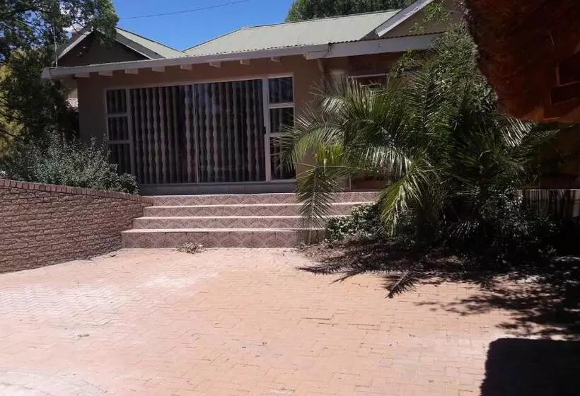 Aamiaismajoitus (B&B) Beverly Corner Lodge