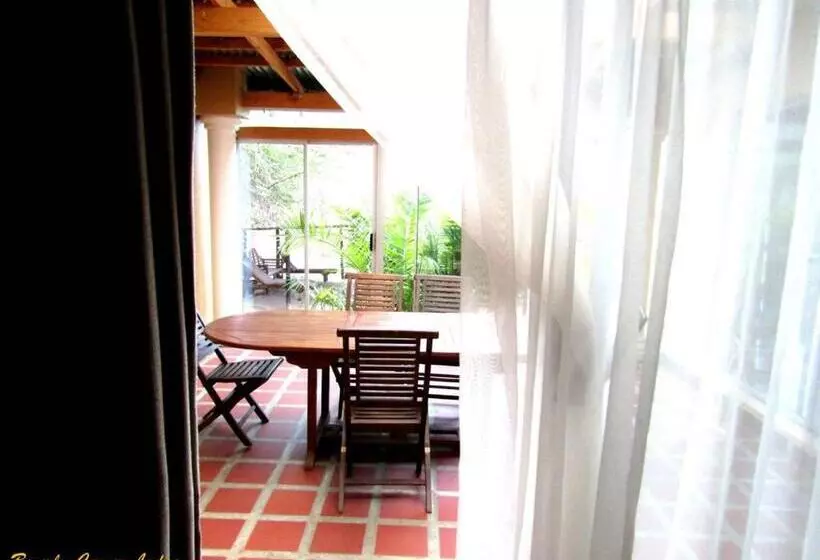 Aamiaismajoitus (B&B) Beverly Corner Lodge