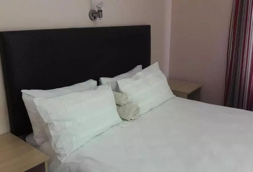 Aamiaismajoitus (B&B) Beverly Corner Lodge