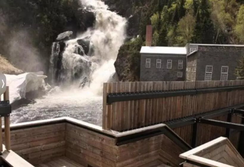 Aamiaismajoitus (B&B) Le Gîte Du Pêcheur