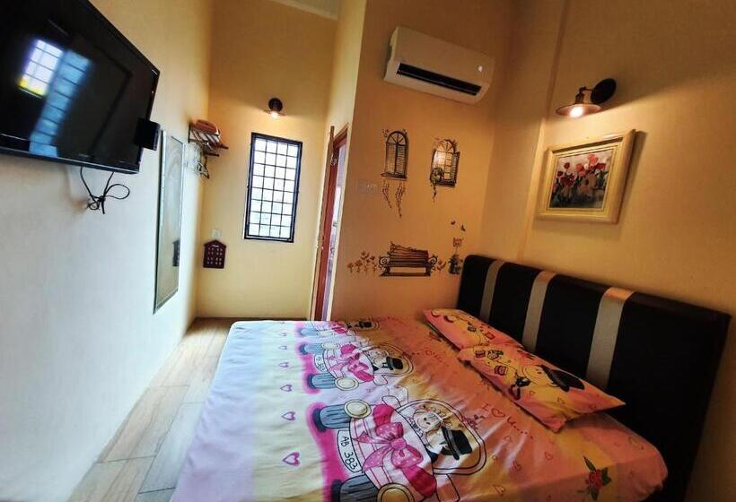 هتل Lodge 163 Ventures