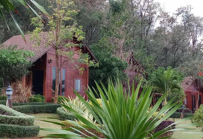 Maingern Maithong Resort