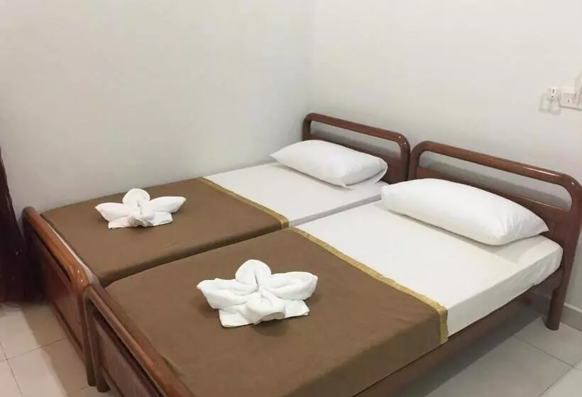 Majatalo Ana Guest House Jalan Airport Kuantan