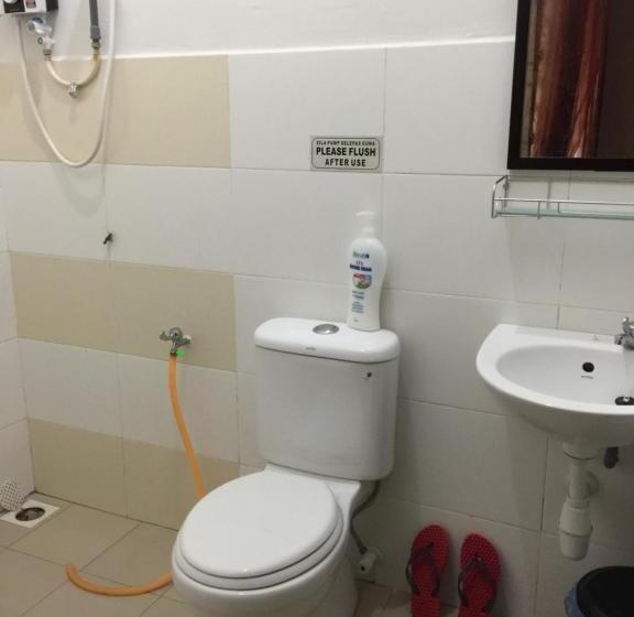 بنسيون Ana Guest House Jalan Airport Kuantan