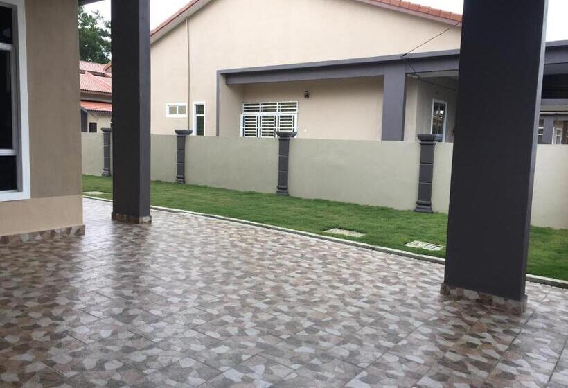 بنسيون Ana Guest House Jalan Airport Kuantan