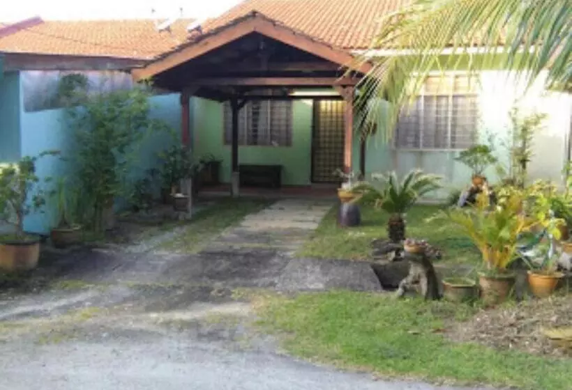 پانسیون Deegee Homestay