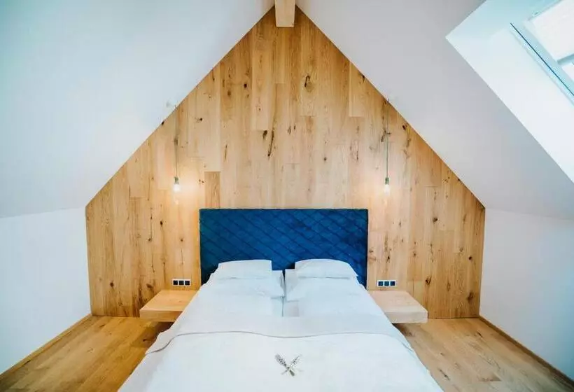 Majatalo Der Kleine Bär