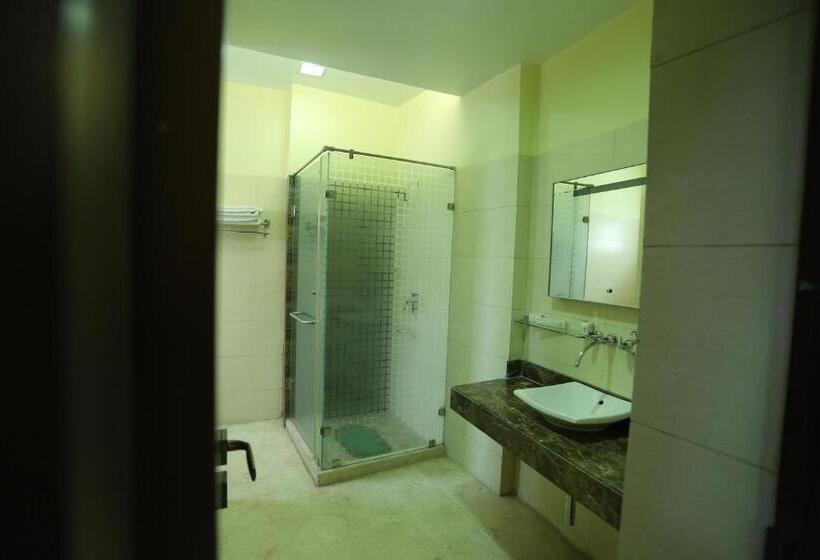 ペンション Golden Orchid   Kolkata