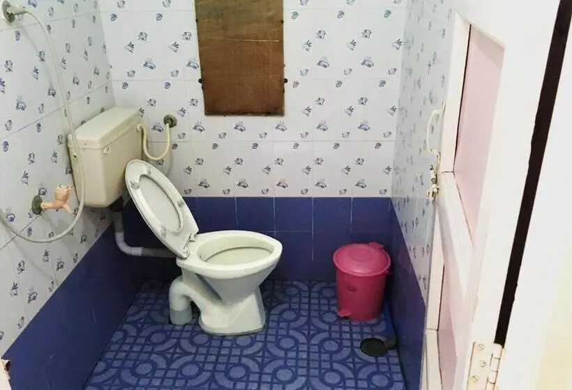 ペンション Kalyan Guesthouse