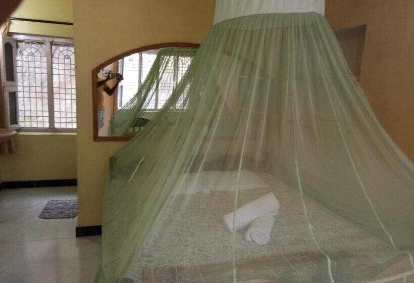 Pension Kalyan Guesthouse