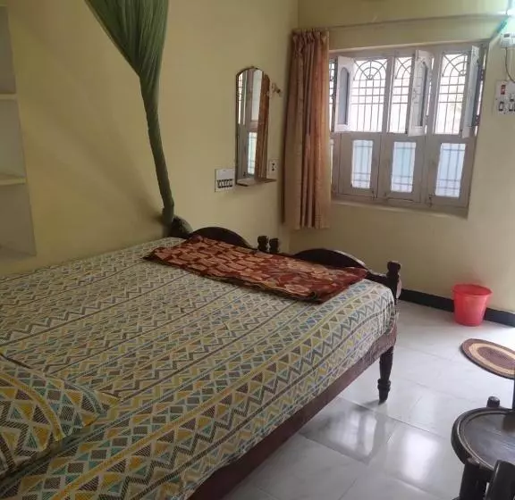 ペンション Kalyan Guesthouse