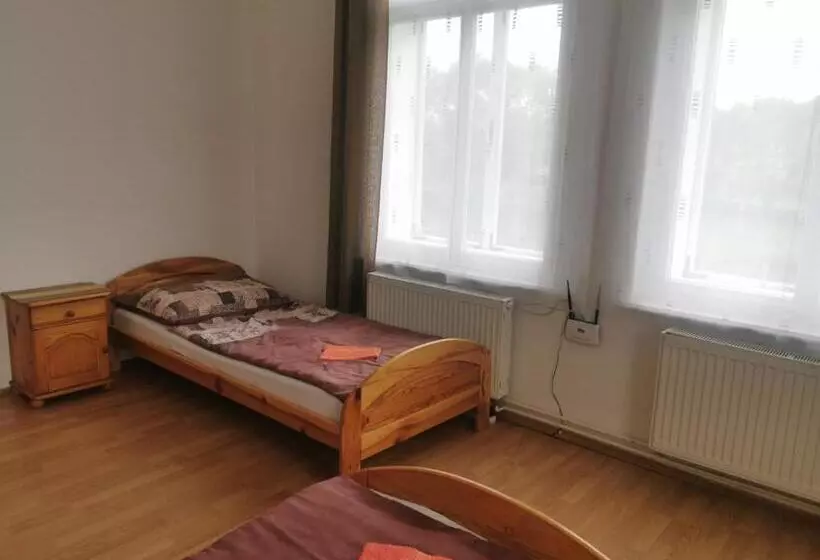 Majatalo Penzion Dalibor
