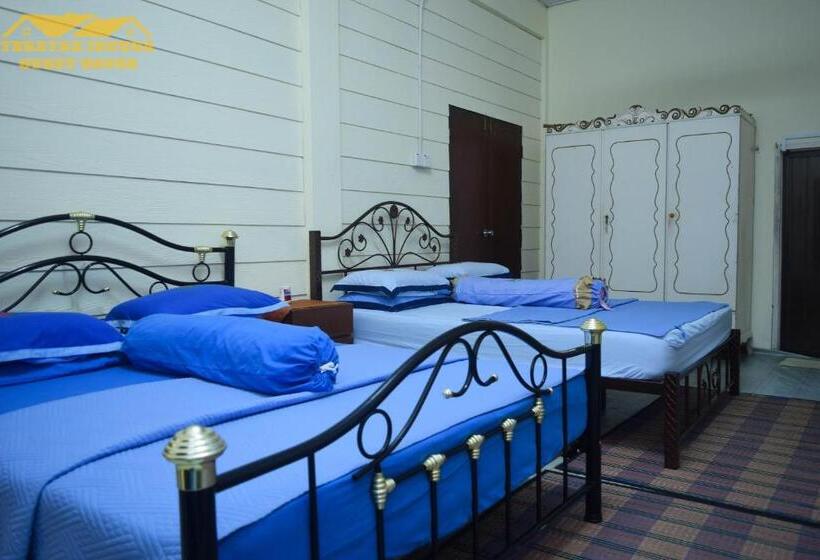 Pensión Teratak Ibunda Guest House