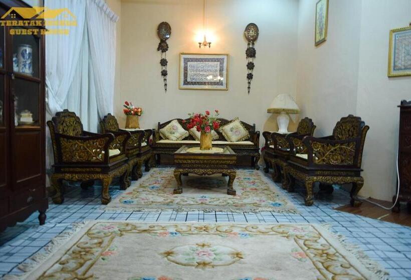 Pensión Teratak Ibunda Guest House