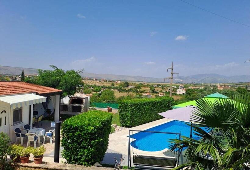 پانسیون Villa Panorama