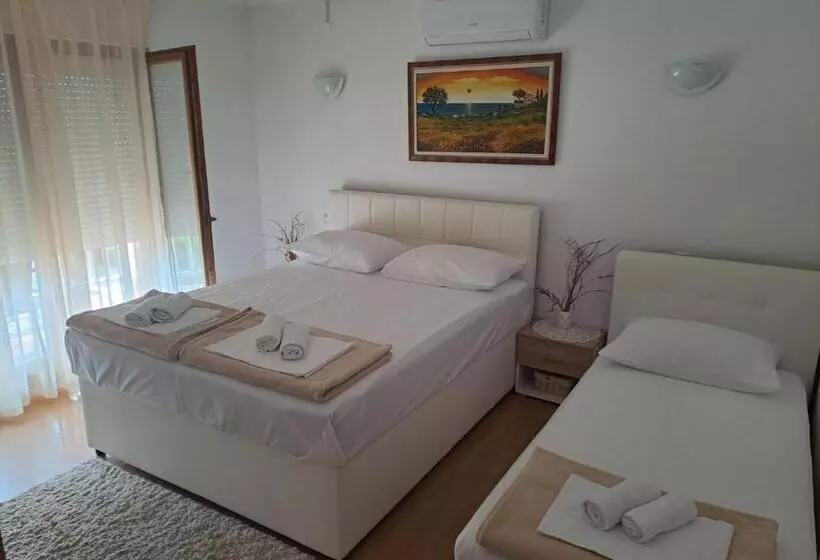 پانسیون Villa Panorama