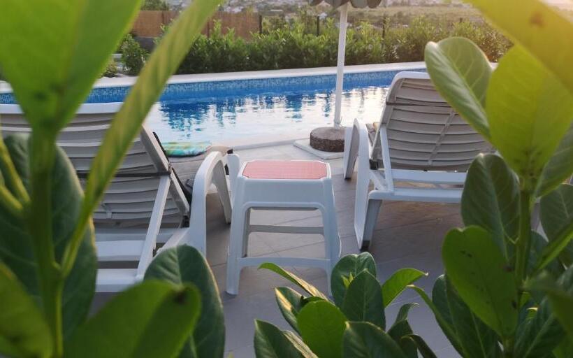 پانسیون Villa Panorama