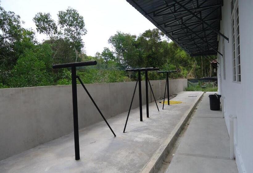 بنسيون Villasetia