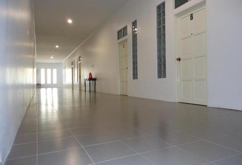 بنسيون Villasetia