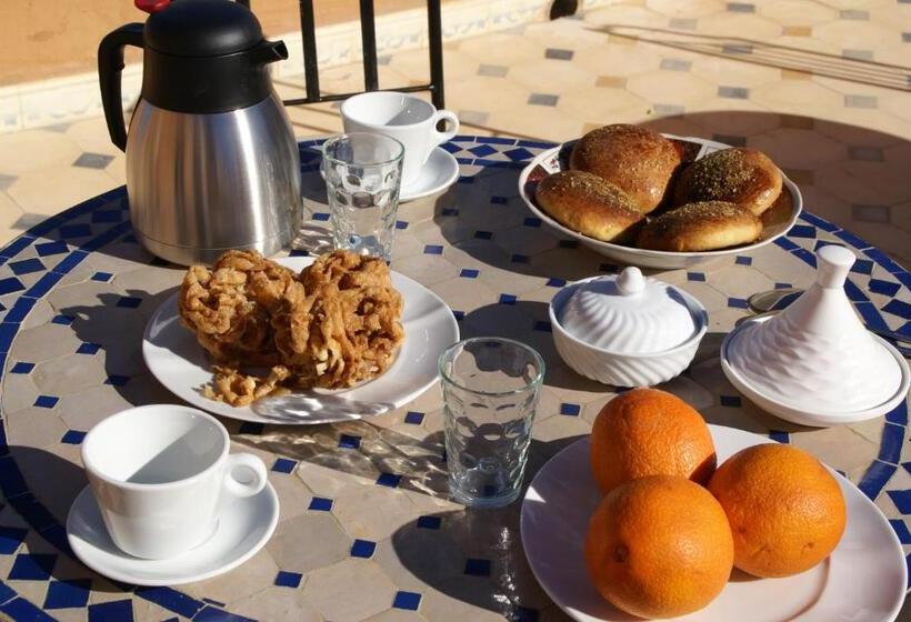 Riad Les Jardins De Tafraoute