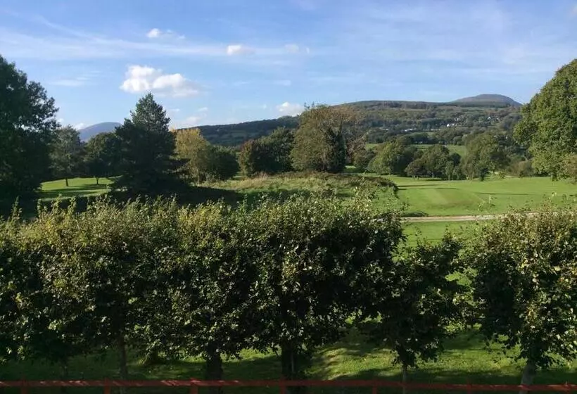 Bed and Breakfast Golf Course View