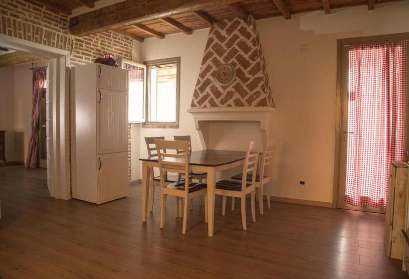 בית מלון כפרי Agriturismo Ferrara Chalet