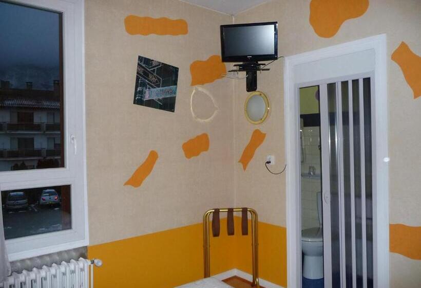 هتل Alain Et Martine