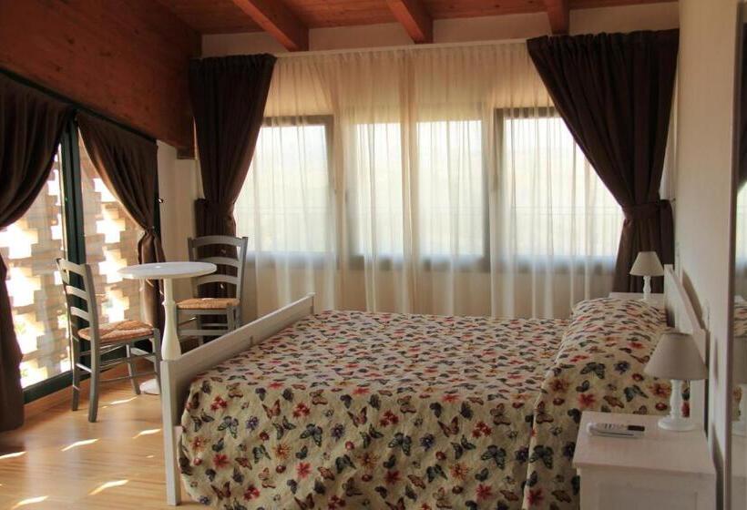 ホテル La Palazzina Di Ciagnano