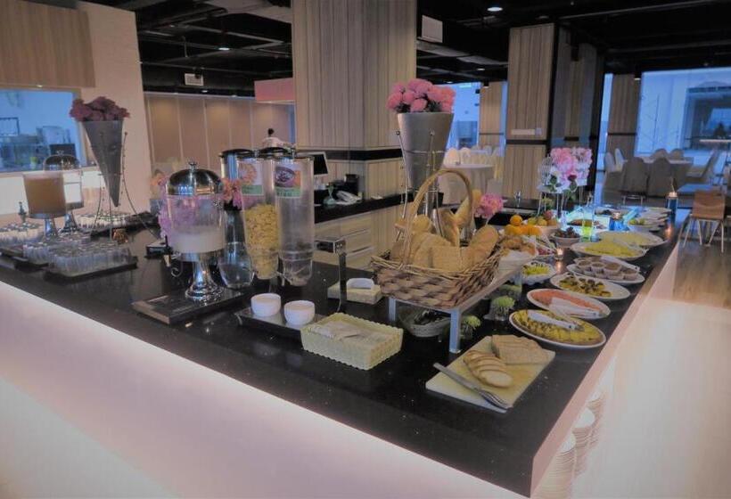 בית מלון כפרי Langkasuka Langkawi