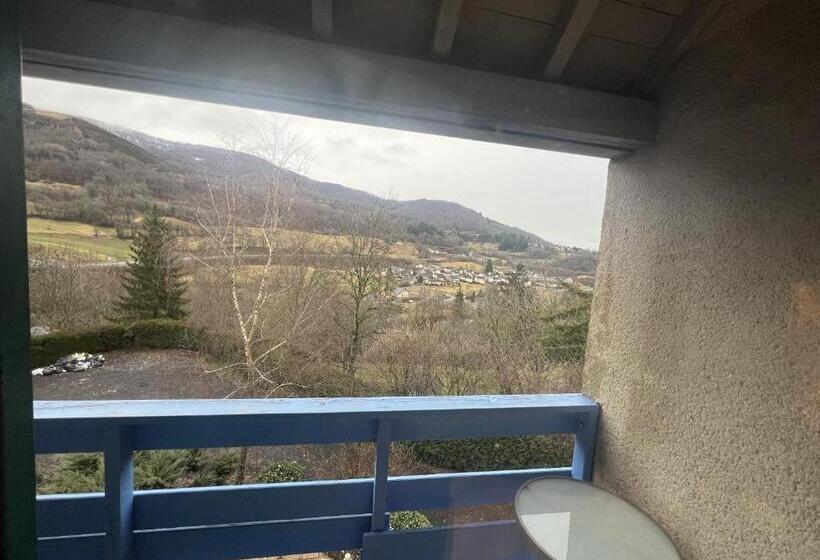 호텔 Le Castel Du Cantal Groupe Village Fani