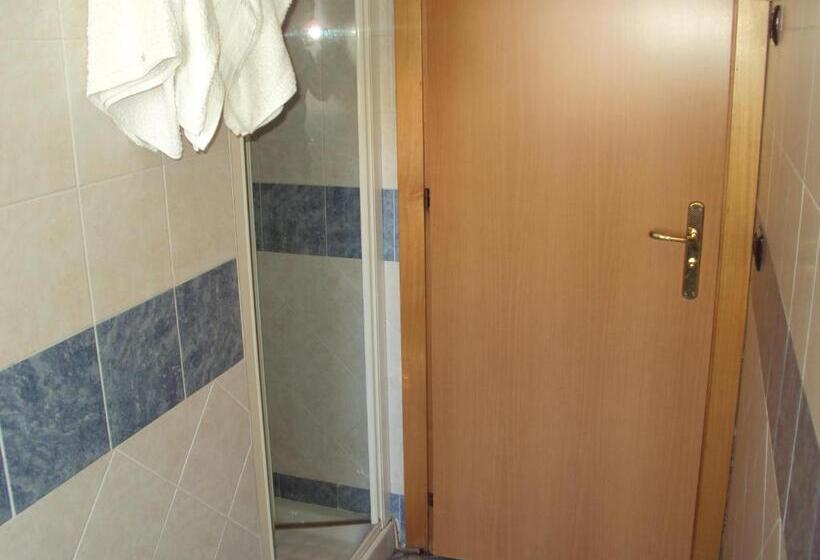 בית מלון כפרי Ristorante Montuori