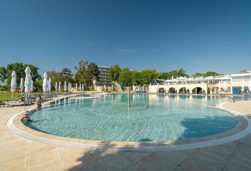 호텔 Safir Blue Resort