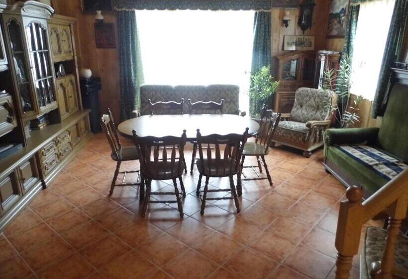 פנסיון Béke Vendégház