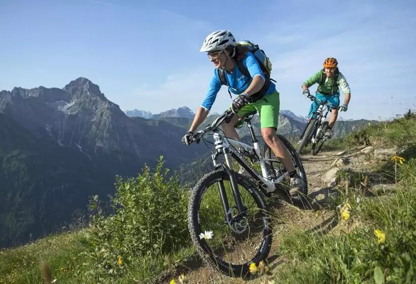 Majatalo Due Parchi B&b